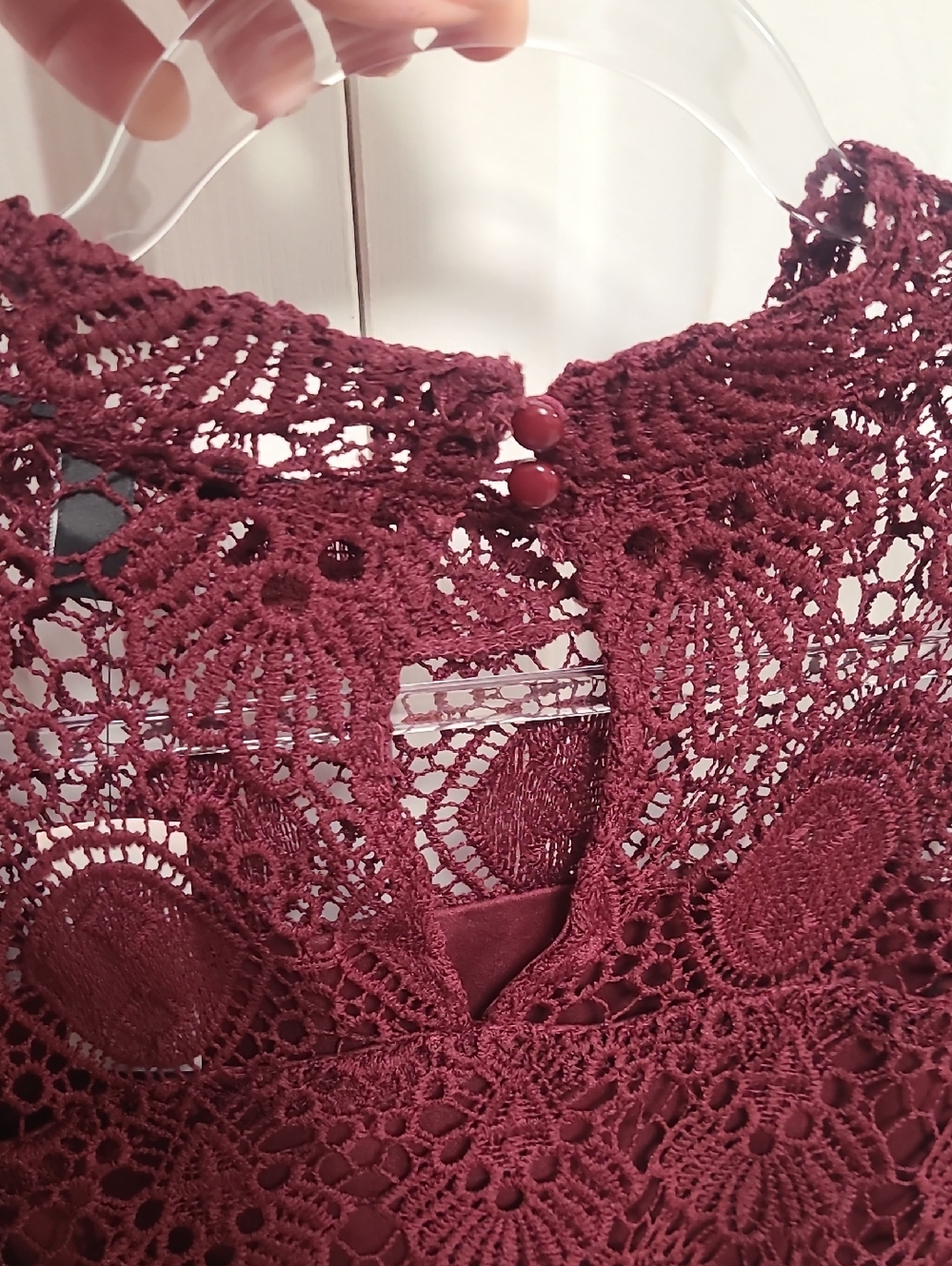 Lane Bryant Maroon Crochet Lace Long-Sleeve Top Blouse sz 18 NWT - Picture 3 of 4